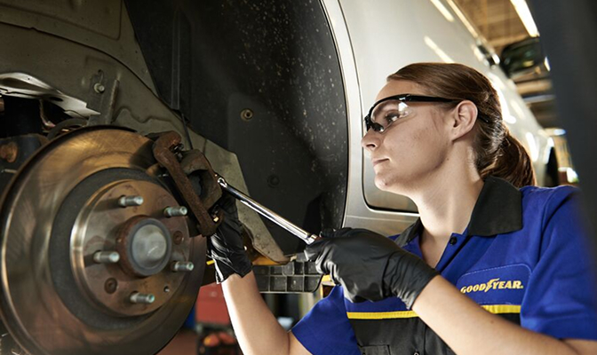 6 Signs You Need To Get Your Brakes Checked
